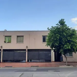 Departamento Amplio En Complejo Privado/residencia Apartamento Mendoza
